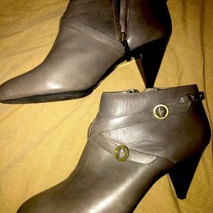 DKNY Ankle Boots, LIKE NEW!